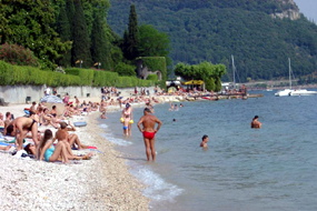 Gardameer_strand_vakantie
